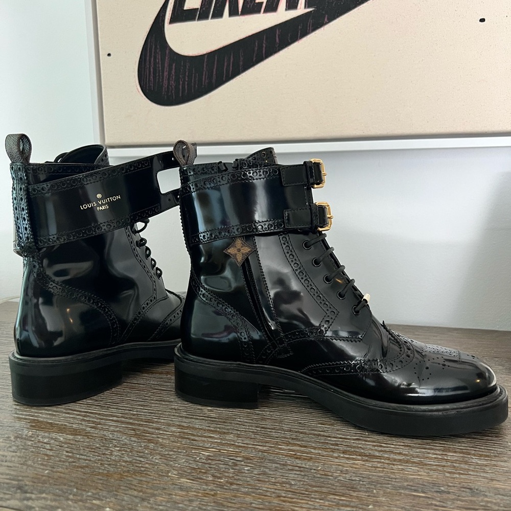 Louis Vuitton Black Patent Leather Lasercut Accents Combat Boots Size 39